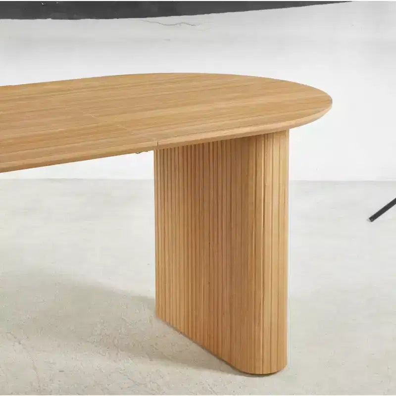 Extensible Dining Table with MDF Top and Metal Legs, for Dining Room, Office, or Coffee Table