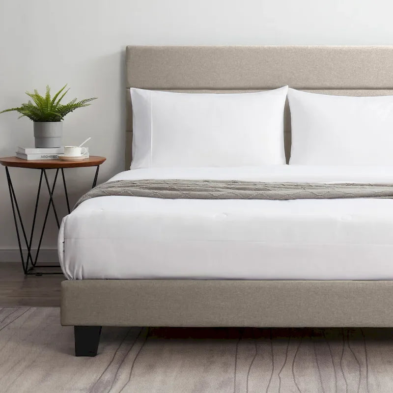Letto a piattaforma imbottito Nestl Horizontal Channel