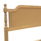 Letto a piattaforma in stile tradizionale con testiera e pediera in rattan per camera da letto