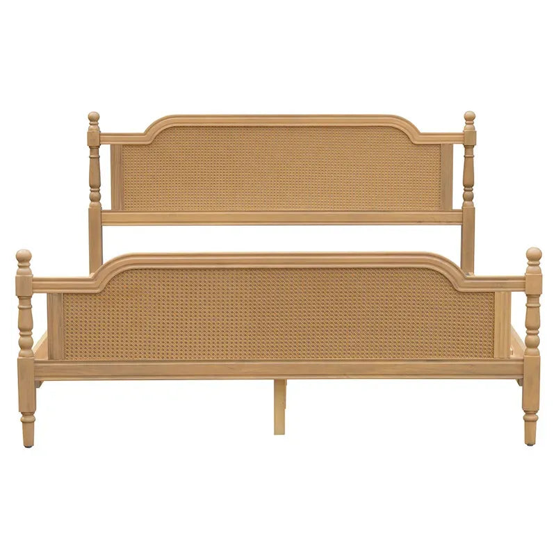Letto a piattaforma in stile tradizionale con testiera e pediera in rattan per camera da letto
