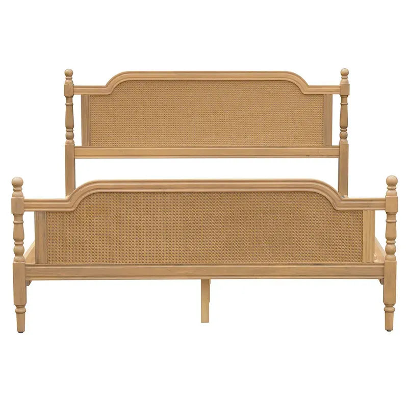 Letto a piattaforma in stile tradizionale con testiera e pediera in rattan per camera da letto