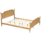Letto a piattaforma in stile tradizionale con testiera e pediera in rattan per camera da letto