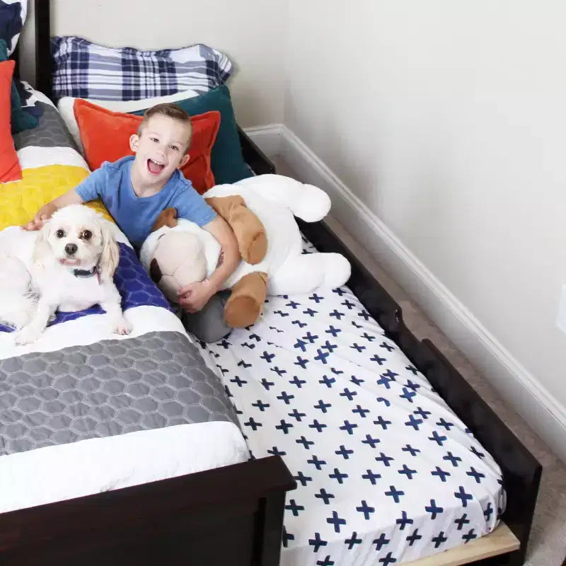 Max & Lily Twin Trundle Bed