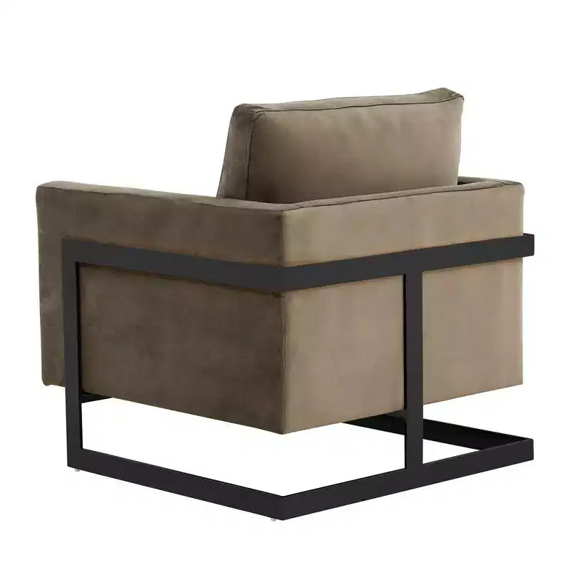 LeisureMod Lincoln Velvet Accent Arm Chair, Black Steel Frame