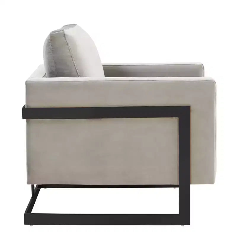 LeisureMod Lincoln Velvet Accent Arm Chair, Black Steel Frame