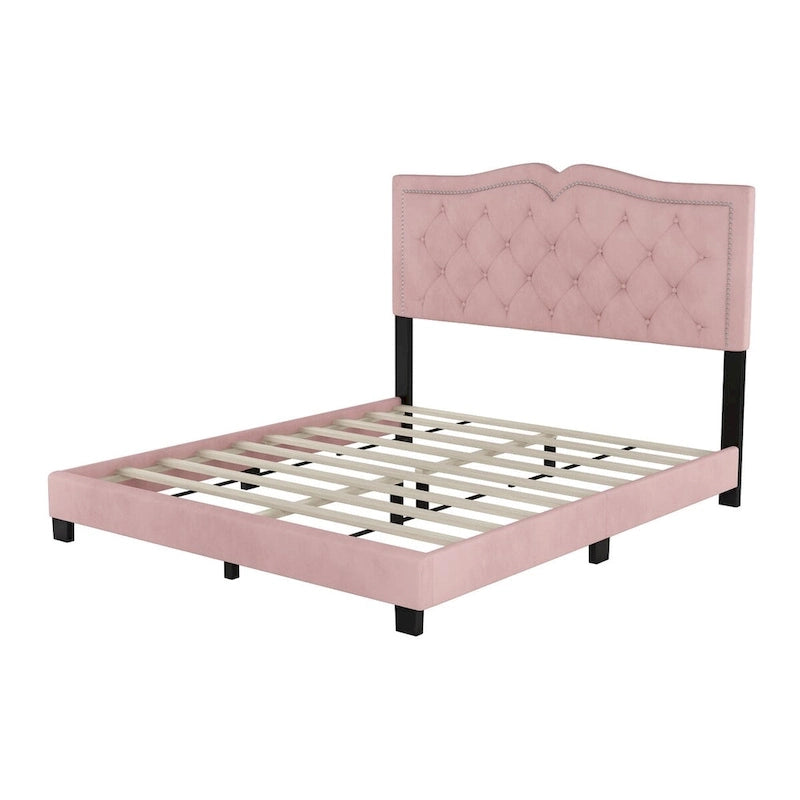Letto a piattaforma Queen Size imbottito in velluto con testiera trapuntata