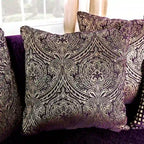 Divanetto Grendel tradizionale in ciniglia viola con braccioli arrotolati di Furniture of America